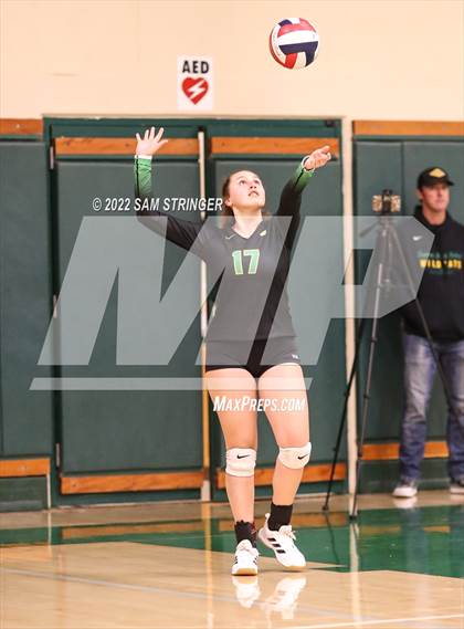 Thumbnail 3 in Central Catholic vs. Sonora (CIF SJS D4 Semifinal) photogallery.