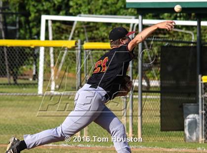 Thumbnail 1 in Monrovia vs La Canada photogallery.