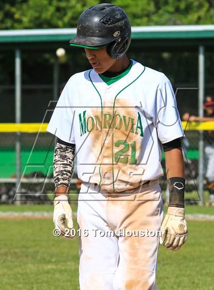 Thumbnail 1 in Monrovia vs La Canada photogallery.