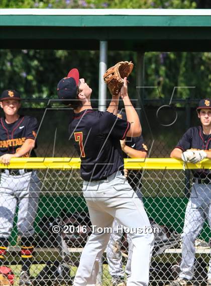 Thumbnail 1 in Monrovia vs La Canada photogallery.