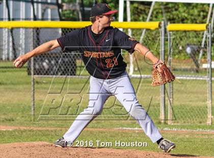 Thumbnail 2 in Monrovia vs La Canada photogallery.