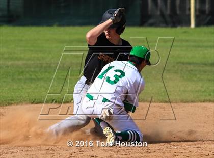 Thumbnail 2 in Monrovia vs La Canada photogallery.