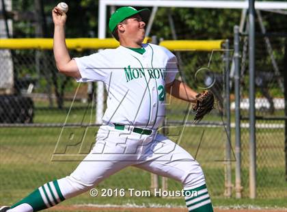 Thumbnail 1 in Monrovia vs La Canada photogallery.