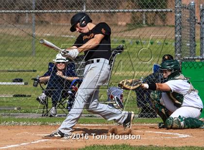 Thumbnail 1 in Monrovia vs La Canada photogallery.