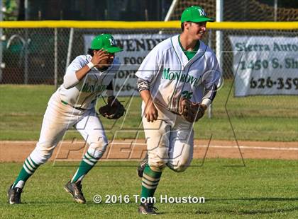 Thumbnail 1 in Monrovia vs La Canada photogallery.