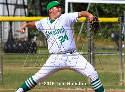 Thumbnail 3 in Monrovia vs La Canada photogallery.
