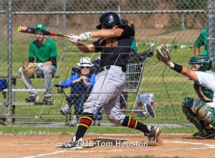Thumbnail 2 in Monrovia vs La Canada photogallery.