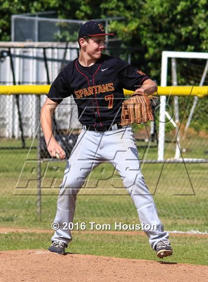 Thumbnail 2 in Monrovia vs La Canada photogallery.