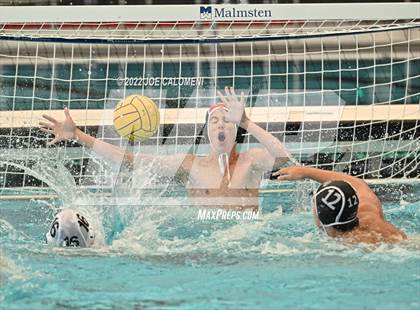Thumbnail 2 in Clark vs Boerne-Champion (UIL 6A Region 4 Final) photogallery.