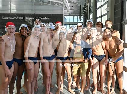 Thumbnail 3 in Clark vs Boerne-Champion (UIL 6A Region 4 Final) photogallery.