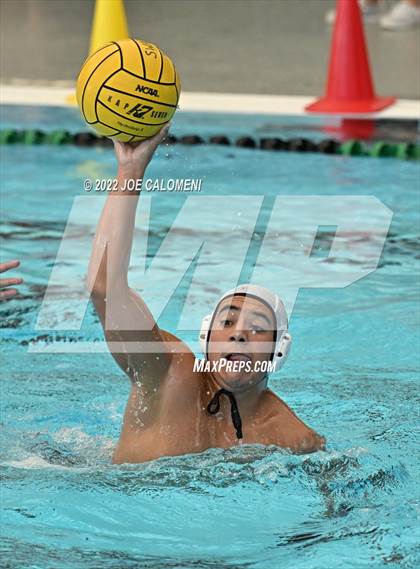 Thumbnail 3 in Clark vs Boerne-Champion (UIL 6A Region 4 Final) photogallery.