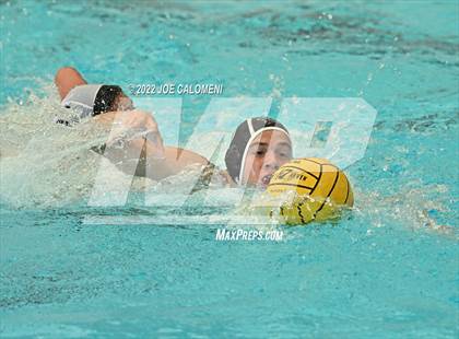 Thumbnail 2 in Clark vs Boerne-Champion (UIL 6A Region 4 Final) photogallery.