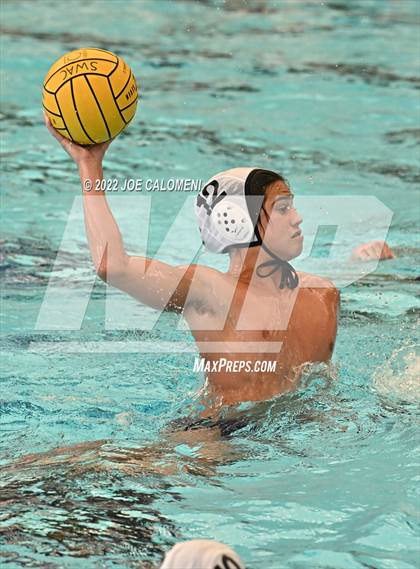 Thumbnail 2 in Clark vs Boerne-Champion (UIL 6A Region 4 Final) photogallery.