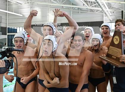 Thumbnail 2 in Clark vs Boerne-Champion (UIL 6A Region 4 Final) photogallery.