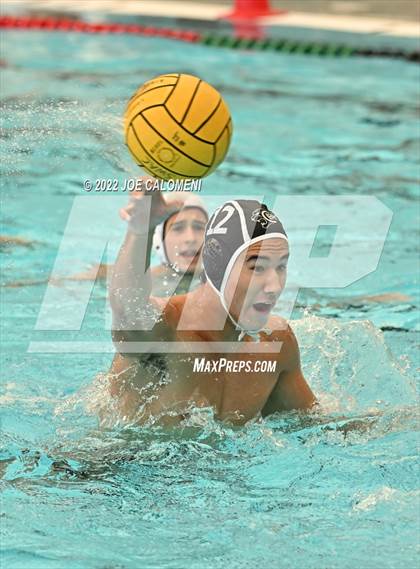 Thumbnail 2 in Clark vs Boerne-Champion (UIL 6A Region 4 Final) photogallery.