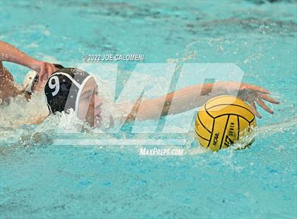 Thumbnail 2 in Clark vs Boerne-Champion (UIL 6A Region 4 Final) photogallery.