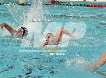 Thumbnail 2 in Clark vs Boerne-Champion (UIL 6A Region 4 Final) photogallery.