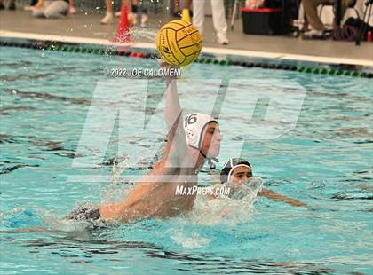 Thumbnail 1 in Clark vs Boerne-Champion (UIL 6A Region 4 Final) photogallery.