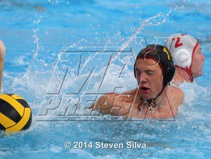 Thumbnail 1 in La Serna vs. Redlands East Valley (America's Finest City Tournament) photogallery.