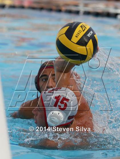 Thumbnail 2 in La Serna vs. Redlands East Valley (America's Finest City Tournament) photogallery.