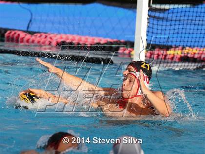 Thumbnail 3 in La Serna vs. Redlands East Valley (America's Finest City Tournament) photogallery.