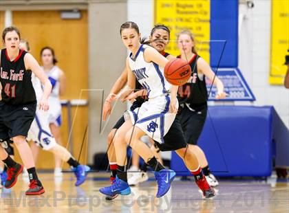 Thumbnail 3 in American Fork vs Fremont (UHSAA 5A Final) photogallery.