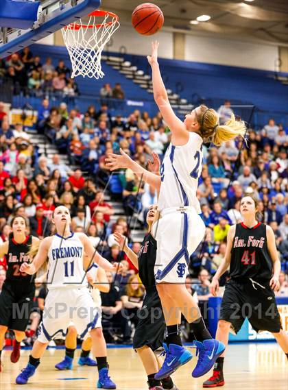 Thumbnail 1 in American Fork vs Fremont (UHSAA 5A Final) photogallery.