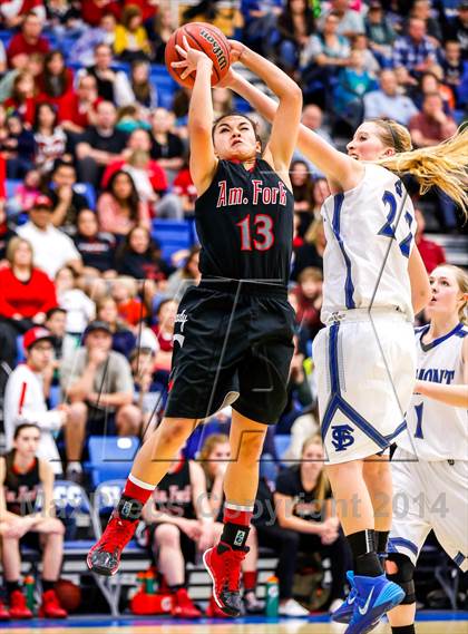 Thumbnail 2 in American Fork vs Fremont (UHSAA 5A Final) photogallery.