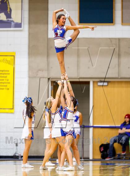Thumbnail 3 in American Fork vs Fremont (UHSAA 5A Final) photogallery.