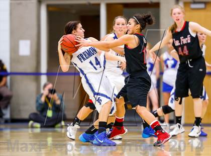 Thumbnail 3 in American Fork vs Fremont (UHSAA 5A Final) photogallery.