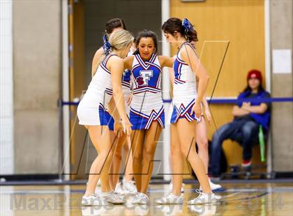 Thumbnail 1 in American Fork vs Fremont (UHSAA 5A Final) photogallery.