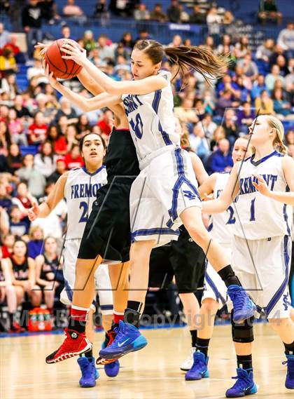 Thumbnail 3 in American Fork vs Fremont (UHSAA 5A Final) photogallery.