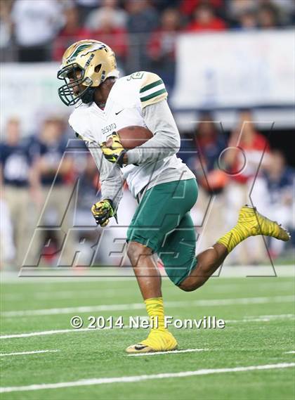 Thumbnail 2 in DeSoto vs. Allen (UIL 6A Division 1 Region 1 Area Playoff) photogallery.