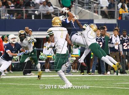 Thumbnail 1 in DeSoto vs. Allen (UIL 6A Division 1 Region 1 Area Playoff) photogallery.