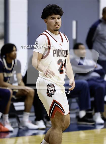Thumbnail 2 in Artesia vs. Desert Vista photogallery.