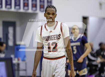 Thumbnail 1 in Artesia vs. Desert Vista photogallery.