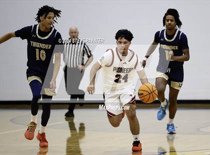 Thumbnail 2 in Artesia vs. Desert Vista photogallery.