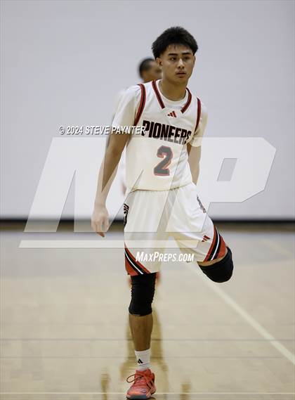Thumbnail 1 in Artesia vs. Desert Vista photogallery.