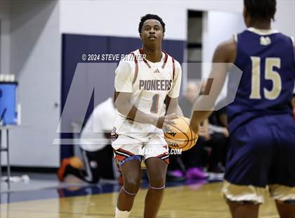 Thumbnail 2 in Artesia vs. Desert Vista photogallery.
