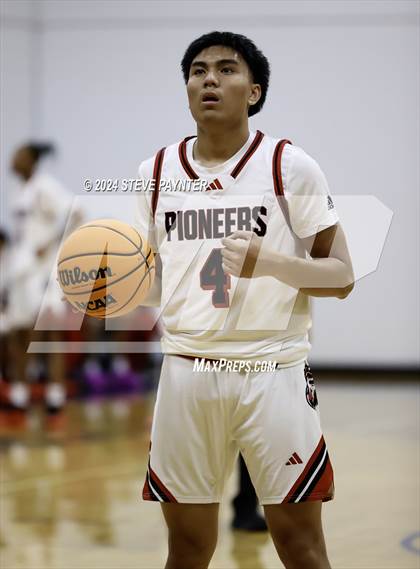 Thumbnail 1 in Artesia vs. Desert Vista photogallery.