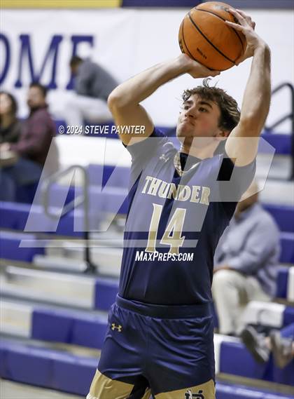 Thumbnail 1 in Artesia vs. Desert Vista photogallery.