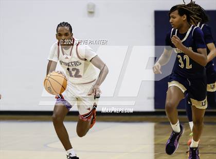 Thumbnail 3 in Artesia vs. Desert Vista photogallery.