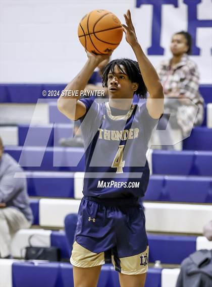 Thumbnail 1 in Artesia vs. Desert Vista photogallery.