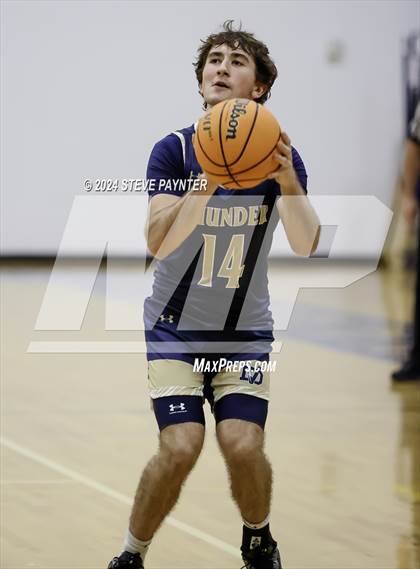Thumbnail 3 in Artesia vs. Desert Vista photogallery.