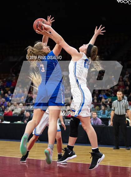 Thumbnail 1 in Highlands Ranch vs. Cherry Creek (CHSAA 5A Final Four) photogallery.