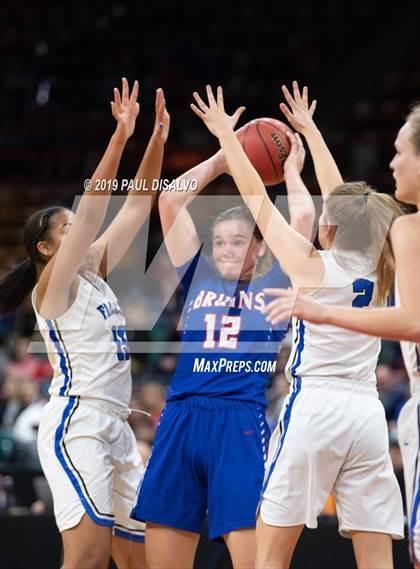 Thumbnail 3 in Highlands Ranch vs. Cherry Creek (CHSAA 5A Final Four) photogallery.