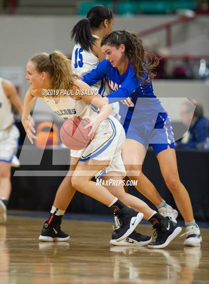 Thumbnail 3 in Highlands Ranch vs. Cherry Creek (CHSAA 5A Final Four) photogallery.