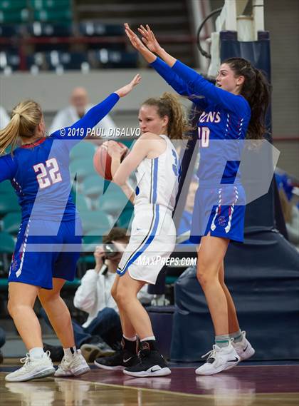 Thumbnail 3 in Highlands Ranch vs. Cherry Creek (CHSAA 5A Final Four) photogallery.
