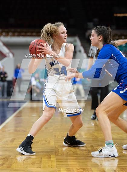 Thumbnail 1 in Highlands Ranch vs. Cherry Creek (CHSAA 5A Final Four) photogallery.