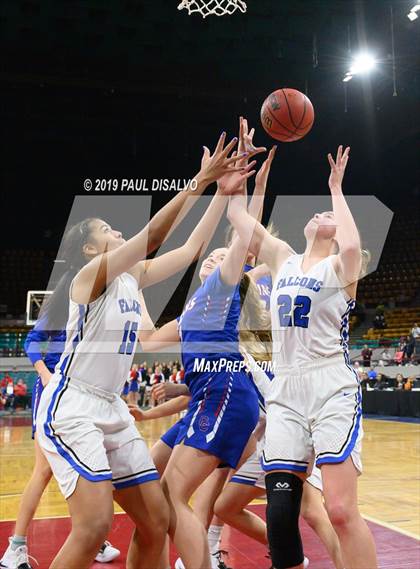 Thumbnail 1 in Highlands Ranch vs. Cherry Creek (CHSAA 5A Final Four) photogallery.